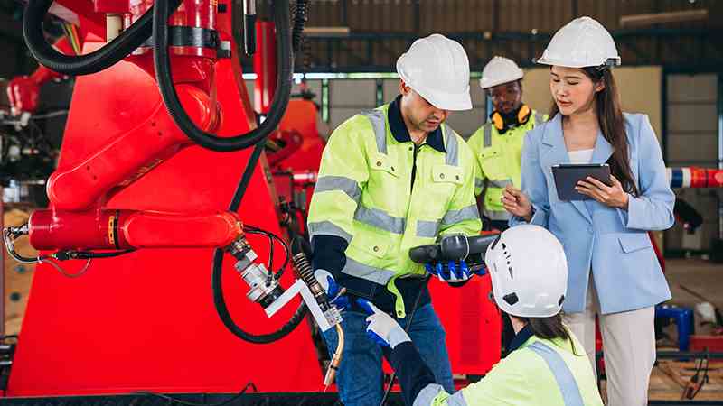 Is It Possible to Reduce Fire Risk of a Hydraulic System to Zero?